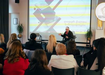 DSC05634-copy-scaled